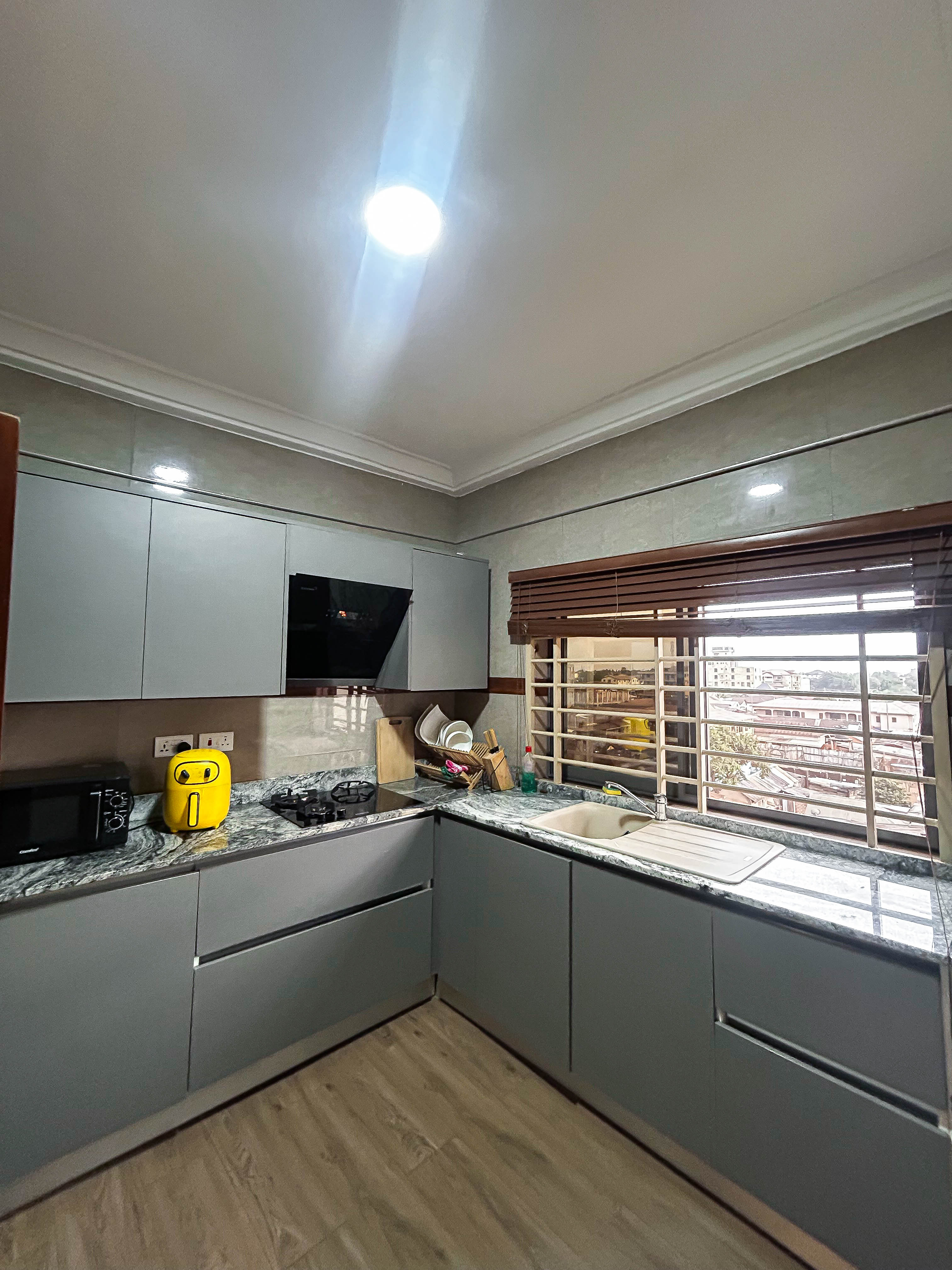 Erock Apartment Atmosphere