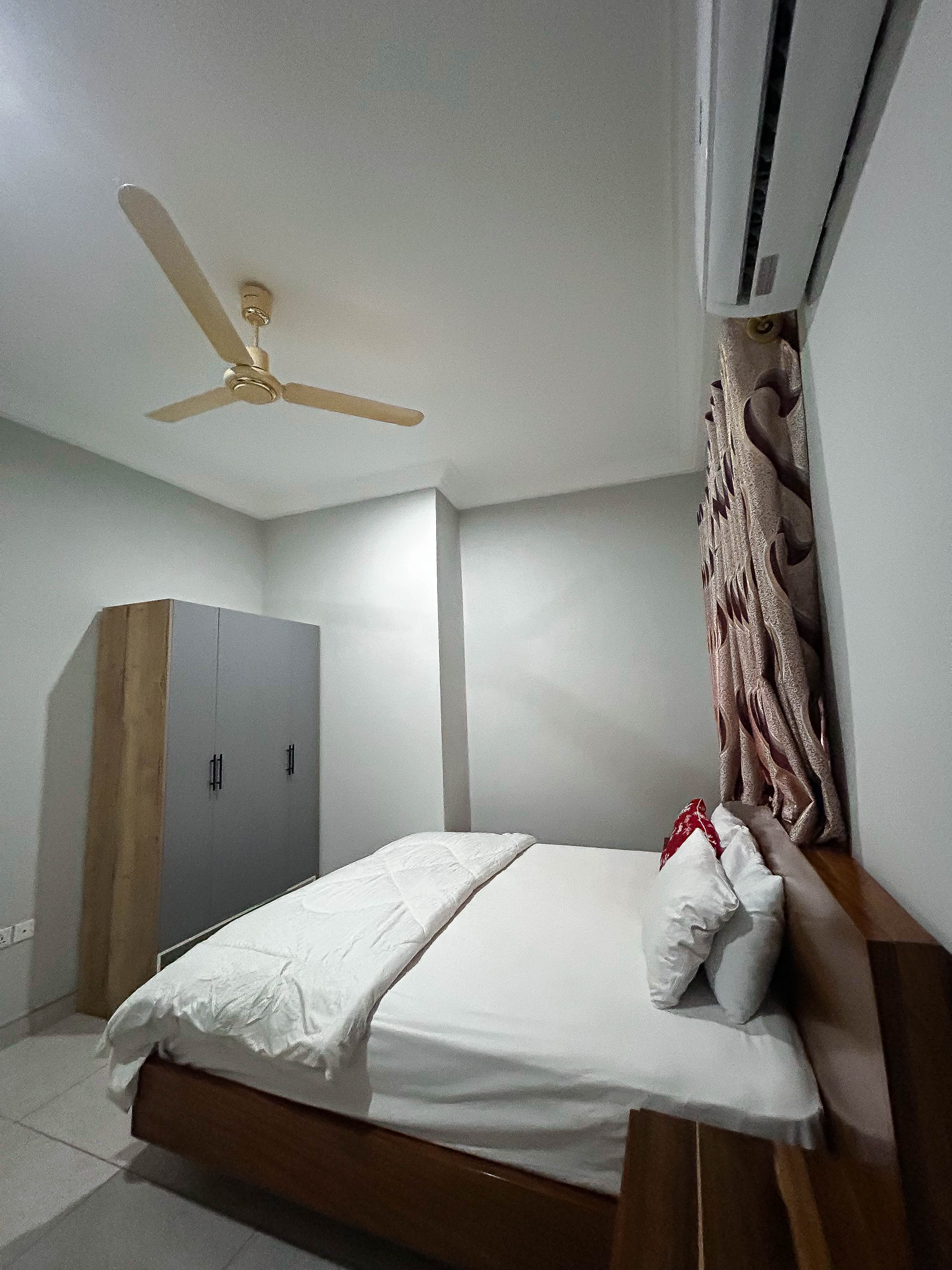 Erock Apartment Design