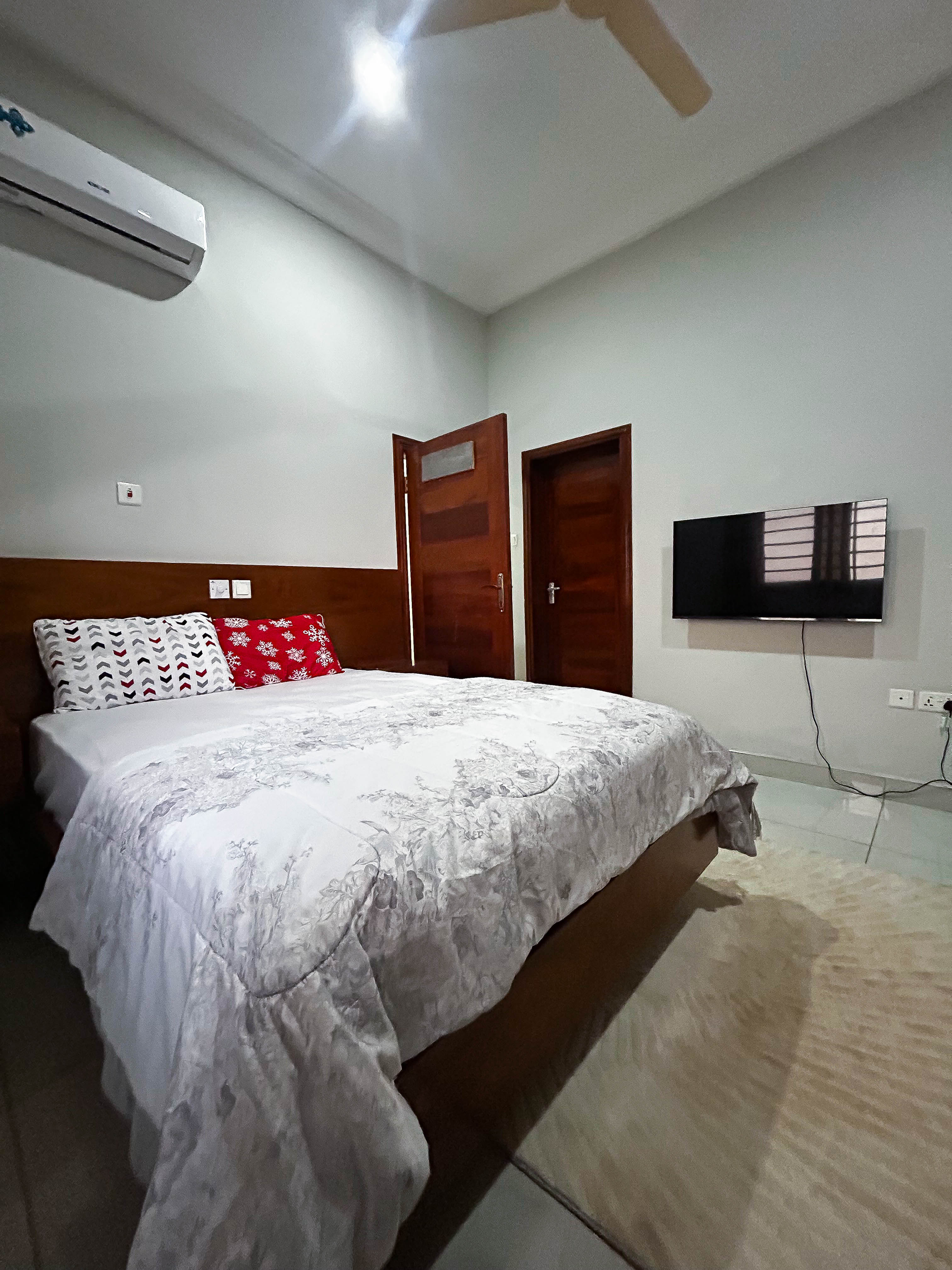 Erock Apartment Style