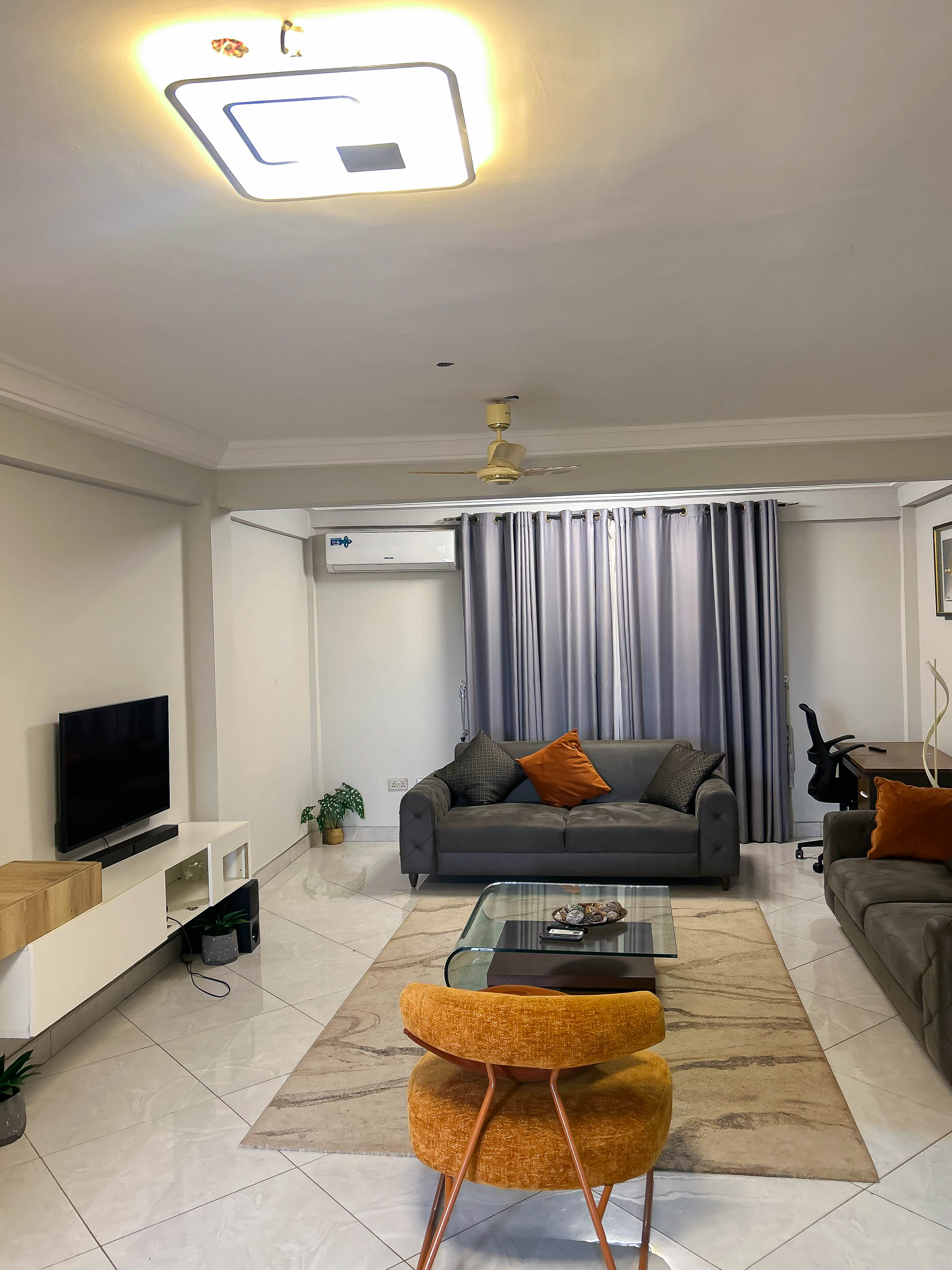 Erock Apartment Special